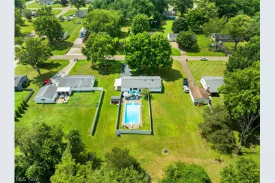 10606 Wilma Avenue NE, Alliance, OH 44601 - Photo 3