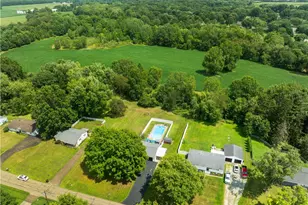 10606 Wilma Ave NE, Alliance, OH 44601 - Photo 7