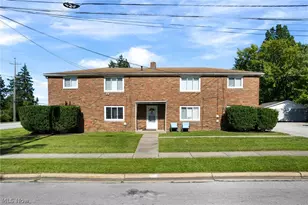 3293 7th St, Cuyahoga Falls, OH 44221 - Photo 1