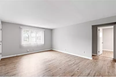 3293 7th Street, Cuyahoga Falls, OH 44221 - Photo 7