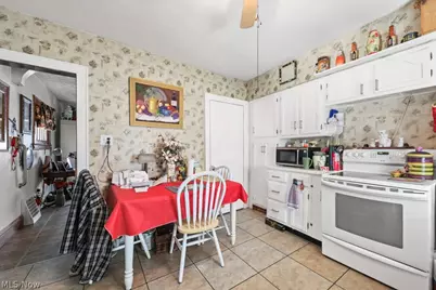 85 Youtz Avenue, Akron, OH 44301 - Photo 23