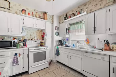 85 Youtz Avenue, Akron, OH 44301 - Photo 19