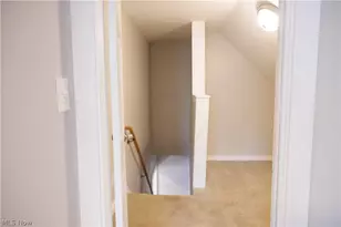 3152 W 68th St, Loveland, OH 44102 - Photo 5