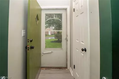 3809 Frazer Avenue NW, Canton, OH 44709 - Photo 3