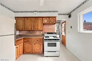 1578 Ridgewick Dr, Wickliffe, OH 44092 - Photo 5