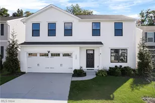 3208 Sunny Brk Dr, Akron, OH 44312 - Photo 1