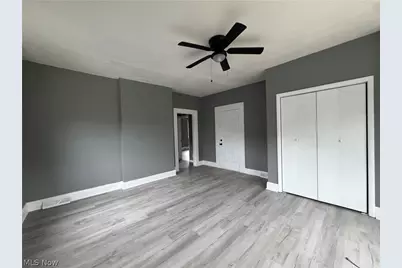 734 Main Street, Bridgeport, OH 43912 - Photo 19