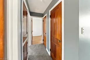 17422 Puritas Ave, Loveland, OH 44135 - Photo 21