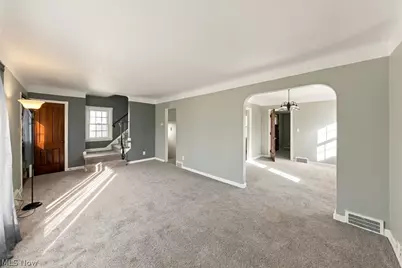 17422 Puritas Avenue, Loveland, OH 44135 - Photo 7