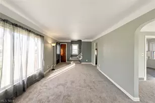 17422 Puritas Ave, Loveland, OH 44135 - Photo 5