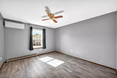 5236 Creekside Boulevard #F22, Brunswick, OH 44212 - Photo 17