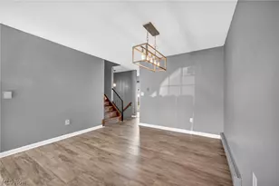 5236 Creekside Blvd, Brunswick, OH 44212 - Photo 5