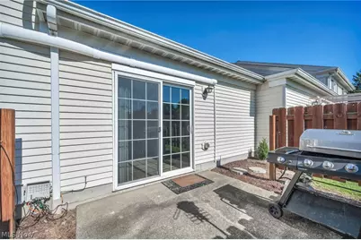 5236 Creekside Boulevard #F22, Brunswick, OH 44212 - Photo 27