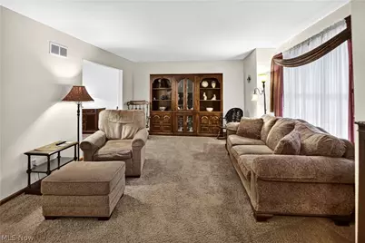 211 Beacon Hill Boulevard, Northfield, OH 44067 - Photo 5