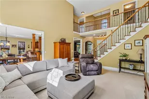 205 Lookout Point, Aurora, OH 44202 - Photo 9