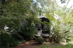 1565 E 172nd St, Loveland, OH 44110 - Photo 1