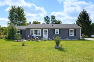 202 Hale Dr, Streetsboro, OH 44241 - Photo 1