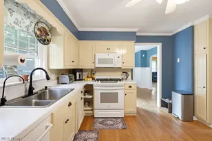 149 N Medina Line Rd, Medina, OH 44256 - Photo 7