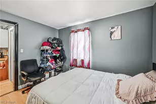 1946 Connecticut Ave, Youngstown, OH 44509 - Photo 29