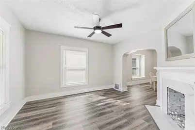 252 17th Street NW, Barberton, OH 44203 - Photo 7