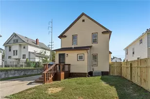252 17th St NW, Barberton, OH 44203 - Photo 35