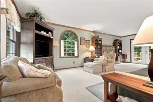 8433 Hearth Cir NW, Massillon, OH 44646 - Photo 9