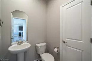 80 N Washburn Rd, Tallmadge, OH 44278 - Photo 21