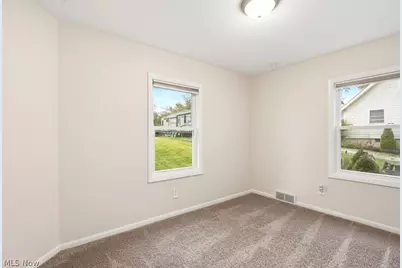 3882 State Route 43, Kent, OH 44240 - Photo 25