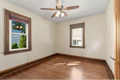 127 Bonnett Street SW, North Canton, OH 44720 - Photo 21