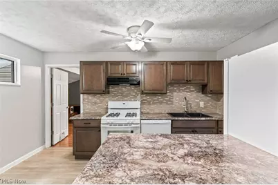 1395 Arcadia Road, Kent, OH 44240 - Photo 9