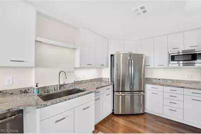 12900 Lake Avenue #1414, Oakwood, OH 44107 - Photo 25