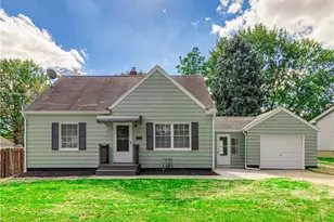 1064 Ray St, Akron, OH 44306 - Photo 1