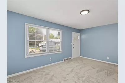 1064 Ray Street, Akron, OH 44306 - Photo 7