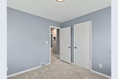 1064 Ray Street, Akron, OH 44306 - Photo 17