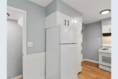 1064 Ray Street, Akron, OH 44306 - Photo 13