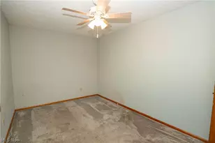 498 Herbert Rd, Akron, OH 44312 - Photo 23