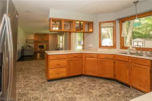 498 Herbert Rd, Akron, OH 44312 - Photo 15