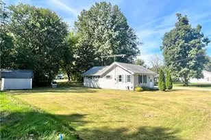 891 Ardoye Ave, Painesville Twp, OH 44077 - Photo 3