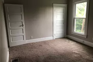 942 Locust Ave, Zanesville, OH 43701 - Photo 13