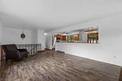 61558 W Central Avenue, Shadyside, OH 43947 - Photo 5