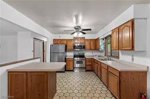 61558 W Central Ave, Shadyside, OH 43947 - Photo 3