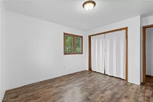 61558 W Central Ave, Shadyside, OH 43947 - Photo 17
