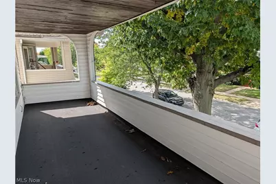 2029 Elbur Avenue #Up, Oakwood, OH 44107 - Photo 5