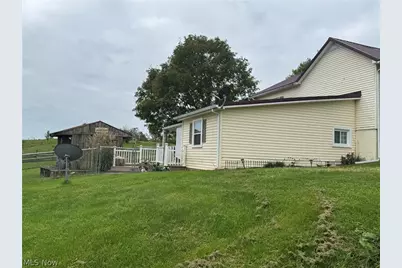 [Address not provided], St Clairsville, OH 43950 - Photo 5