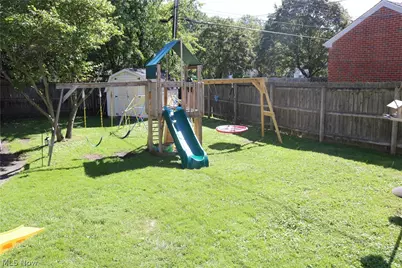 1567 Glenmount Avenue, Akron, OH 44301 - Photo 19