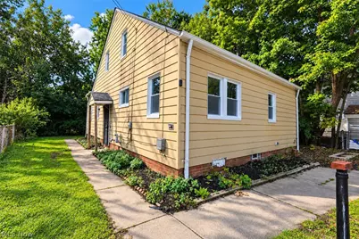 10502 Park Heights Road, Loveland, OH 44104 - Photo 1