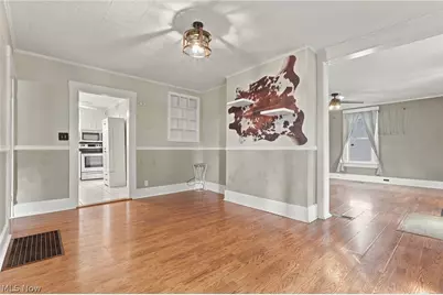 49 W 8th Street, Dresden, OH 43821 - Photo 7