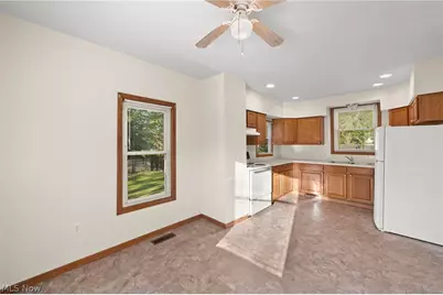 1187 Duane Avenue, Akron, OH 44306 - Photo 9
