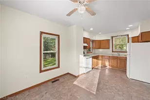 1187 Duane Ave, Akron, OH 44306 - Photo 9