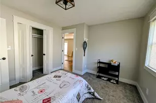 12498 National Dr, Grafton, OH 44044 - Photo 23